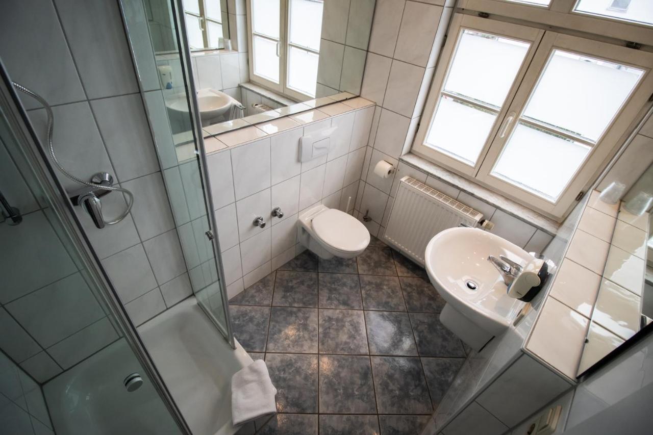 Hotel Gasthof Roessle ヴァインガルテン エクステリア 写真