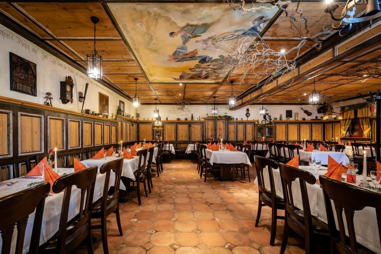 Hotel Gasthof Roessle ヴァインガルテン エクステリア 写真