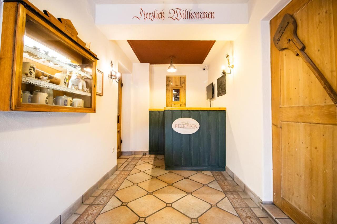 Hotel Gasthof Roessle ヴァインガルテン エクステリア 写真